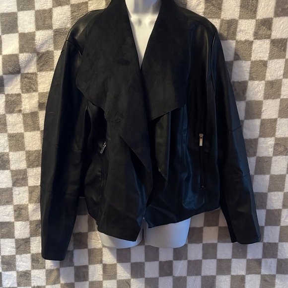 Bagatelle Women's Draped Faux Black Leather Jacket Size XXL 100% Polyester - Picture 2 of 8